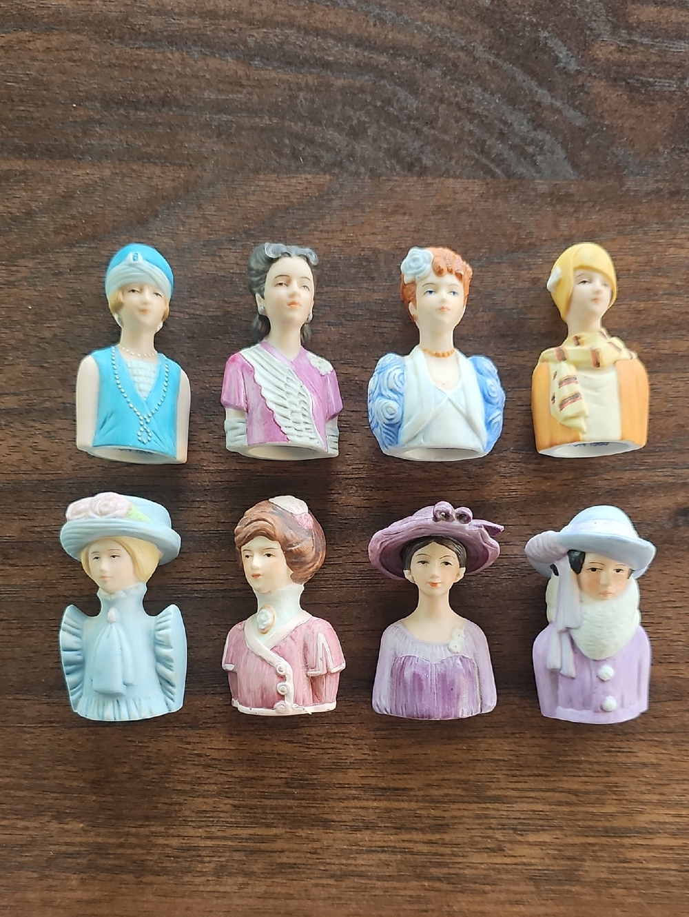 Vintage Avon Ladies Of American Fashion Porcelain Thimble Complete Set Of 8